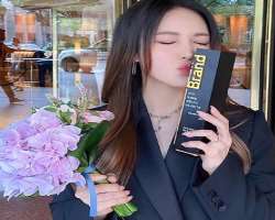 She won the Premium Brand Index Beauty Contents honor in the year 2020.